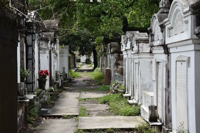 New Orleans Cemetery Necropolis Garden District