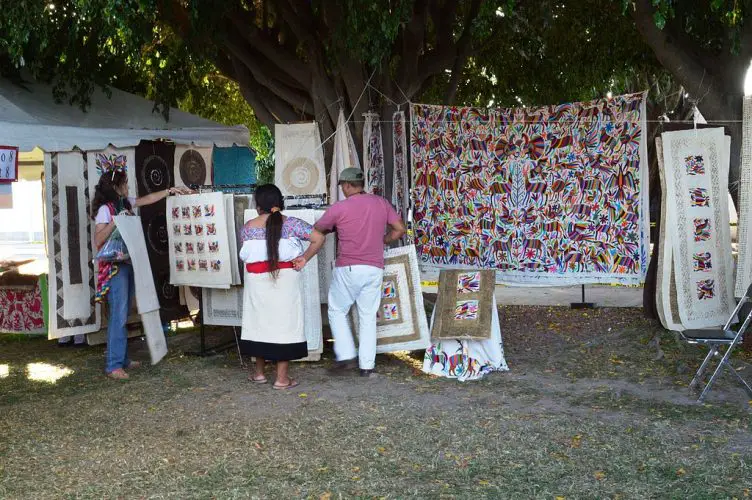 History Of A Trend Otomi Embroidery And Patterns Wondrous Paths