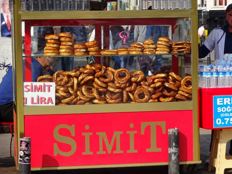 The Best Street Food To Try In Istanbul