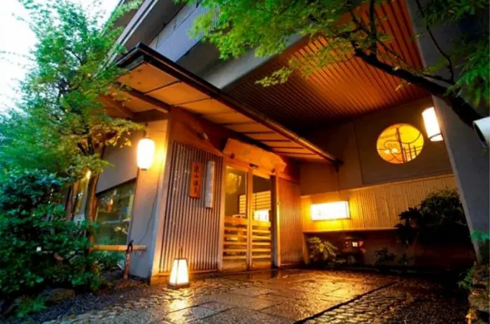 Exterior of Togetsu tei ryokan